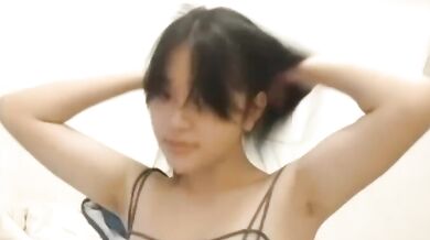 大奶妹ティーナのビデオ着替え