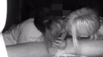 #3 暗闇の中の車内フェラ(ダブルフェラ)