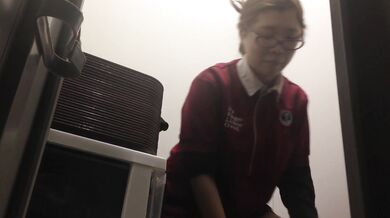 KCバイト ムチムチメガネギャル