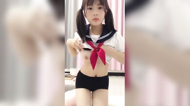 超可愛大學生妹妹宿舍自拍4