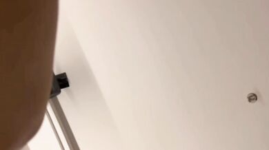 露出制服少女『馬丹妮』の素顔 清楚な見た目とのギャップ ホテルで本性解放 新調JK制服姿でフェラ・セックス 高顔値美女V (2)