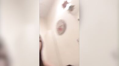 自己紹介＆トイレでおなにー