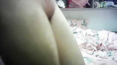 Secretly Swallowed in the College Dorm