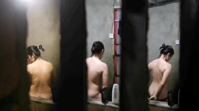 Malaysia girls showering
