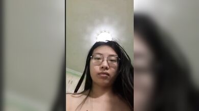 Trần Khiết Oánh là một ả đàn bà say khướt đáng thương, chỉ muốn cặc. [2]