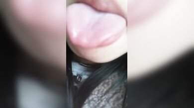 可愛い大学生の妹が自慰で楽しむ