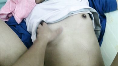 Cô gái bị bạn trai cũ đụ và rò rỉ