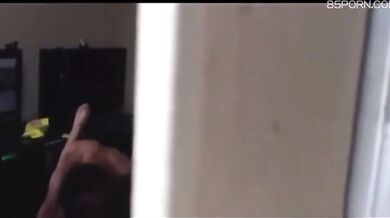 インターネットカフェでセックスをする学生たち