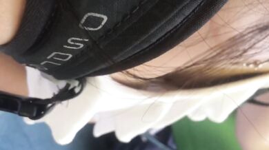 Đồng nghiệp nữ lộ diện