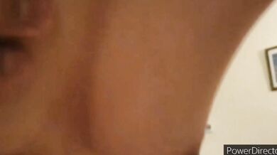 今夜妻は吹いてしゃぶって中出しに耐えられなかった