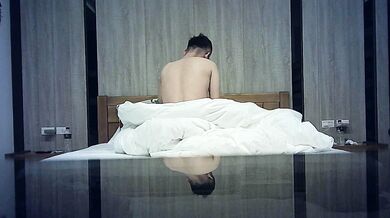 少婦飯店做愛自拍2