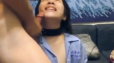 国立蘭陽女子高等学校の少女、大きな荷車を引く小さな馬が外国人教師に征服され、精液を飲み込んだ3