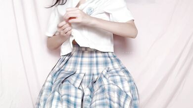 新入生の超優しいJK妹がHDオナニー