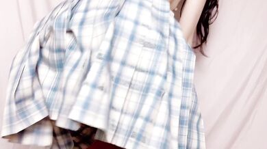 新入生の超優しいJK妹がHDオナニー