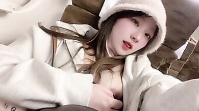 新幹線美女露出