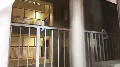 臭そうなクソ豚女in自宅ベランダ露出〜人間やめました〜
