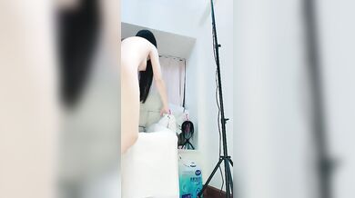 アジアのかわいい女性のオナニー001