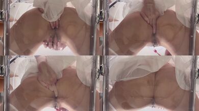 衣裝を着てオナニー-下からver