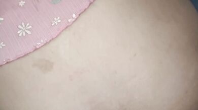 無套後入西班牙少女2