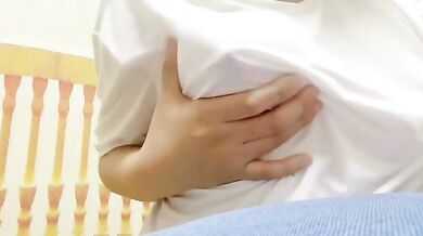 露奶自拍37