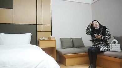 タンフアは1日に3回射撃をし、人間パイルドライバーでもある