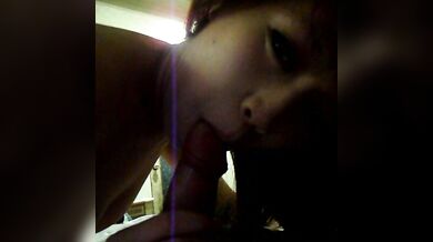 sinh viên địa phương cô gái thổi kèn bị rò rỉ