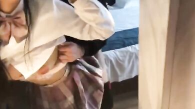 酒店後入巨乳JK打炮