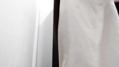 Malaysian escort THQ takes off school uniform selfie