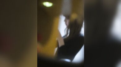 緊迫！清楚系女子大生がお風呂から姿をあらわす瞬間