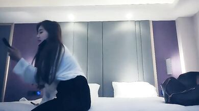 星覇王宗_巨乳の清純な辺境少女、王宗が楽しんでいる