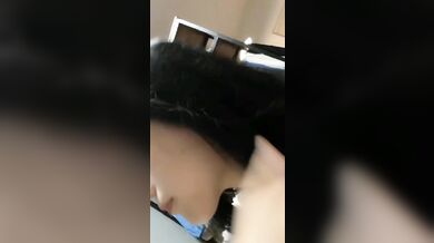 女子高生が彼氏のために自撮り