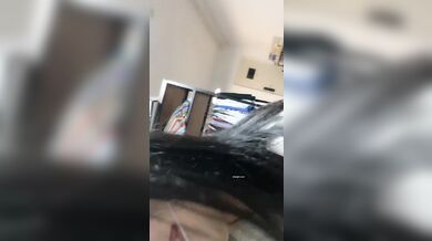 女子高生が彼氏のために自撮り