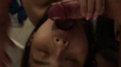 Malaysian tattooed sister gives her boyfriend a blowjob