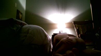 台湾の少女が外国人に連れ込まれ、セックスと自撮りをさせられる 3