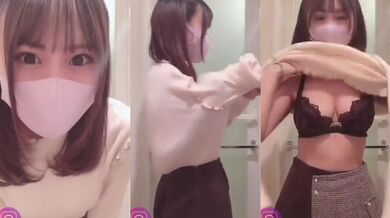 日本の若い女性の自撮り