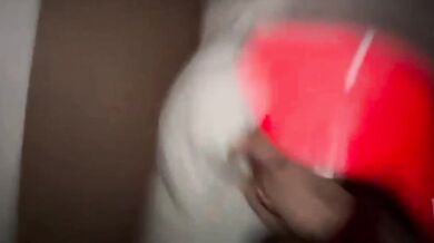 妻は黒いシルクストッキングを履いて私にセックスをさせてくれた