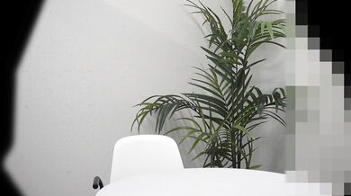 ※Người mua sẽ nhận được phần thưởng đặc biệt của "Mặt đối mặt của Người sống sót", đây là phần đầu tiên của "Mặt đối mặt của Cô gái sống sót". Tập 11