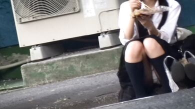 学生の隠しカメラ