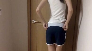 Hãy đến và xuất tinh vào tôi