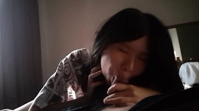 Malaysian small slut blowjob