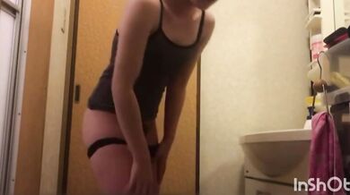 sup369-su02-bathvoyeur