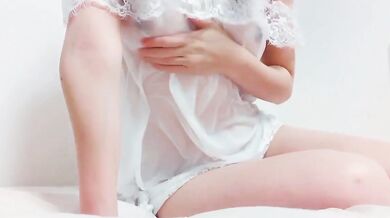 素敵な喘ぎ声を出す日本の女の子