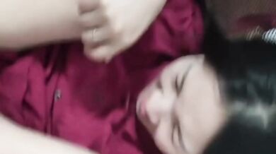 無垢な美女の無防備なファック