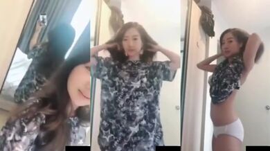 Sister masturbates at the airport