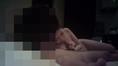 やらしくちんぽ咥えたまま