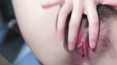 母狗床上發騷中