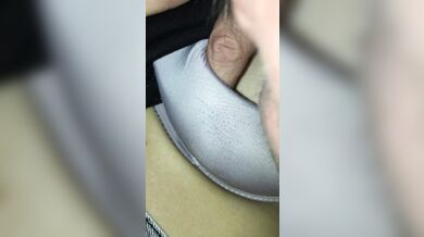 彼女は酔っている