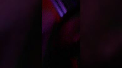 00年生まれの小さな彼女が酔っている2