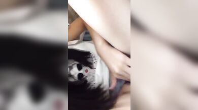 性慾很強的可愛高中妹妹自慰噴水