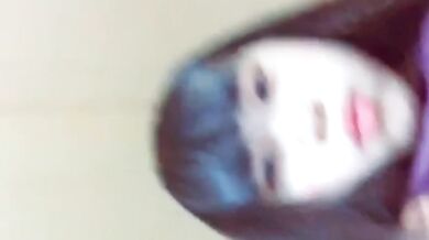 かわいい女子高生が寮でオナニーする